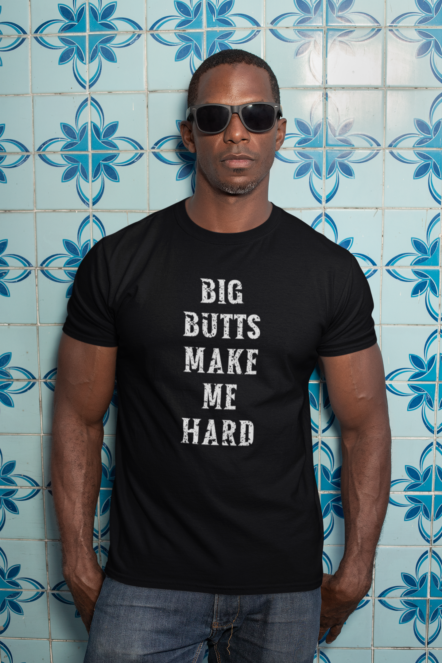 Big Butts Make Me Hard Shirt